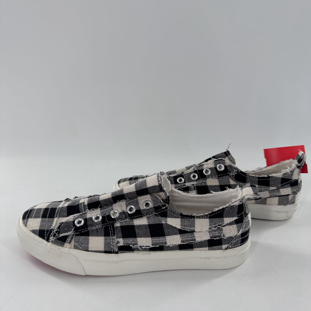 8 buffalo plaid slip-on sneaker