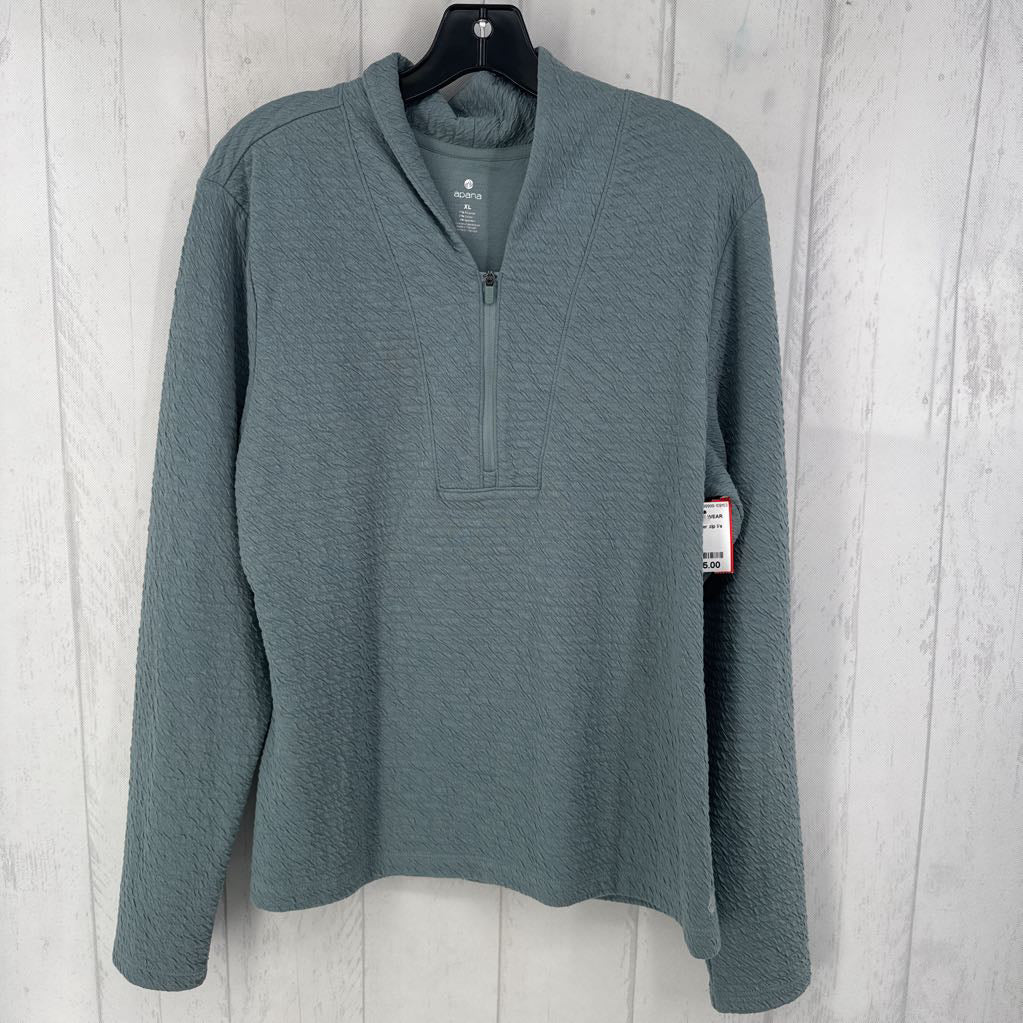 XL quarter zip l/s top
