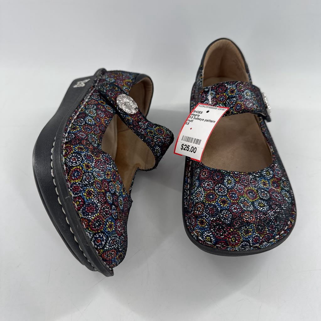 8.5 bullseye pattern mary jane shoes