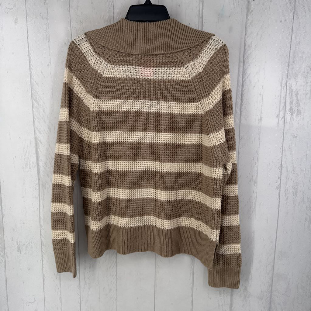 S/M striped quarter button down sweater