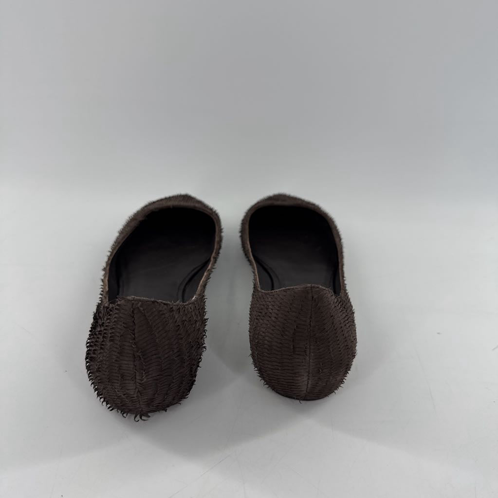 R58 7 leather textured ballet flats