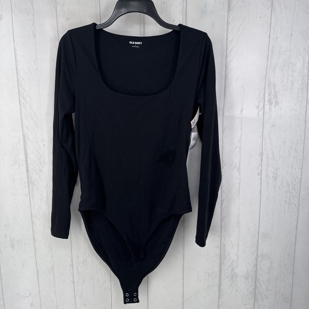 R30 L scoop neck l/s bodysuit