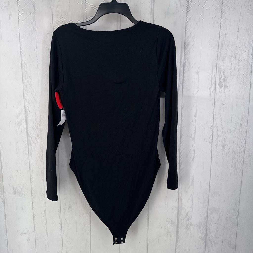 R30 L scoop neck l/s bodysuit