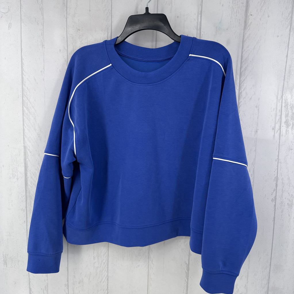 XL crop crewneck sweatshirt