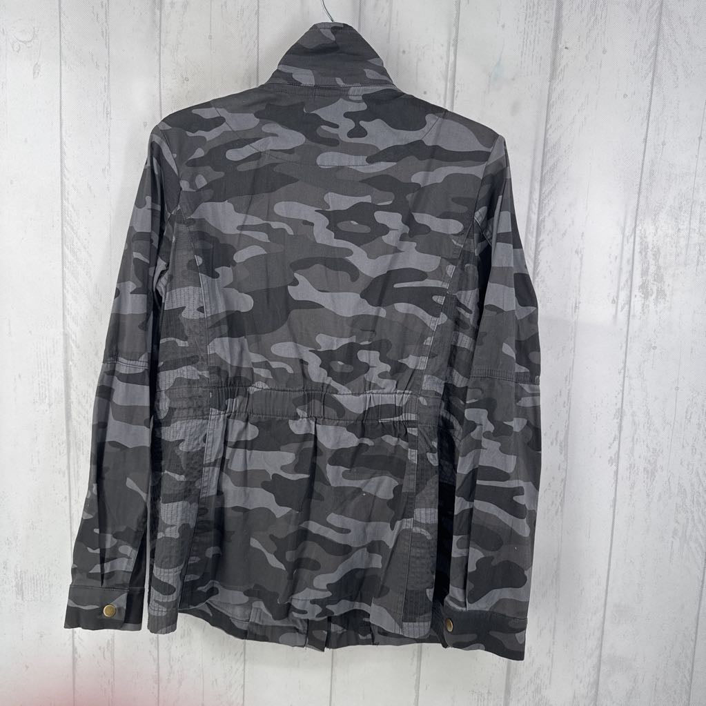 M camo print utility jacket
