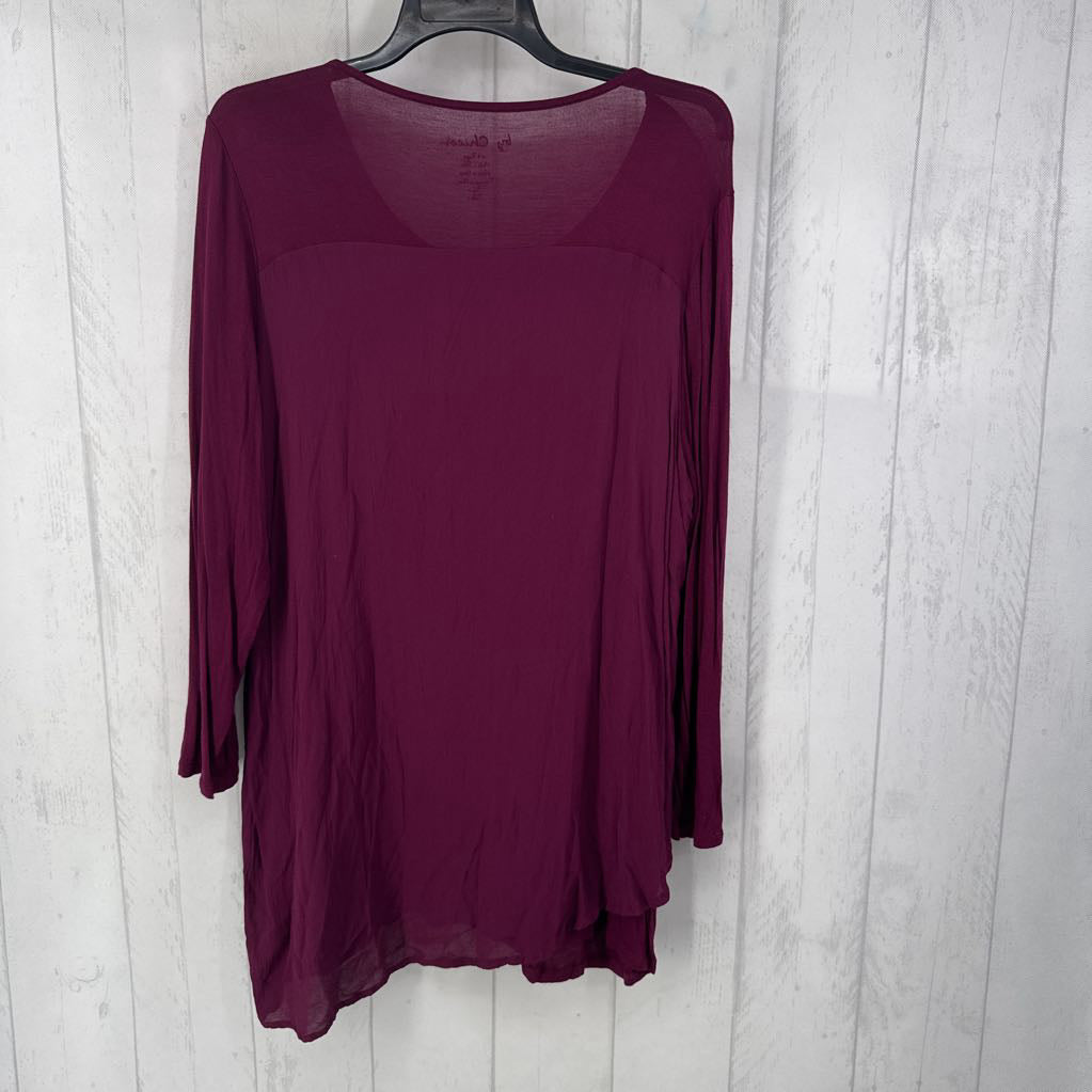 XL asymetrical hem l/s top