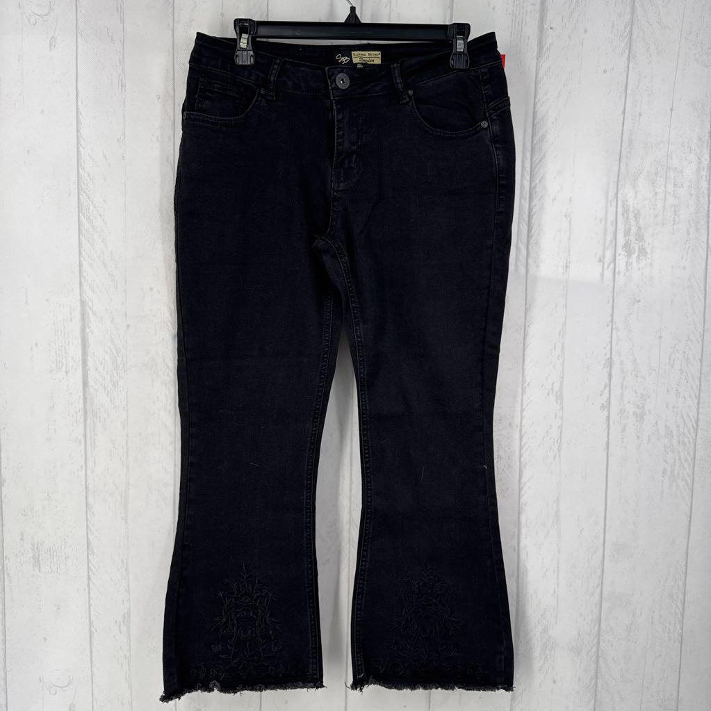 10 embroidered jeans