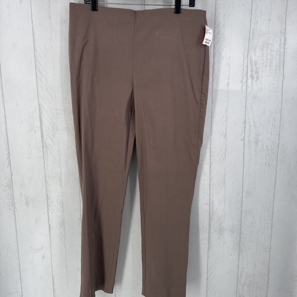14 pull-on stretch pants