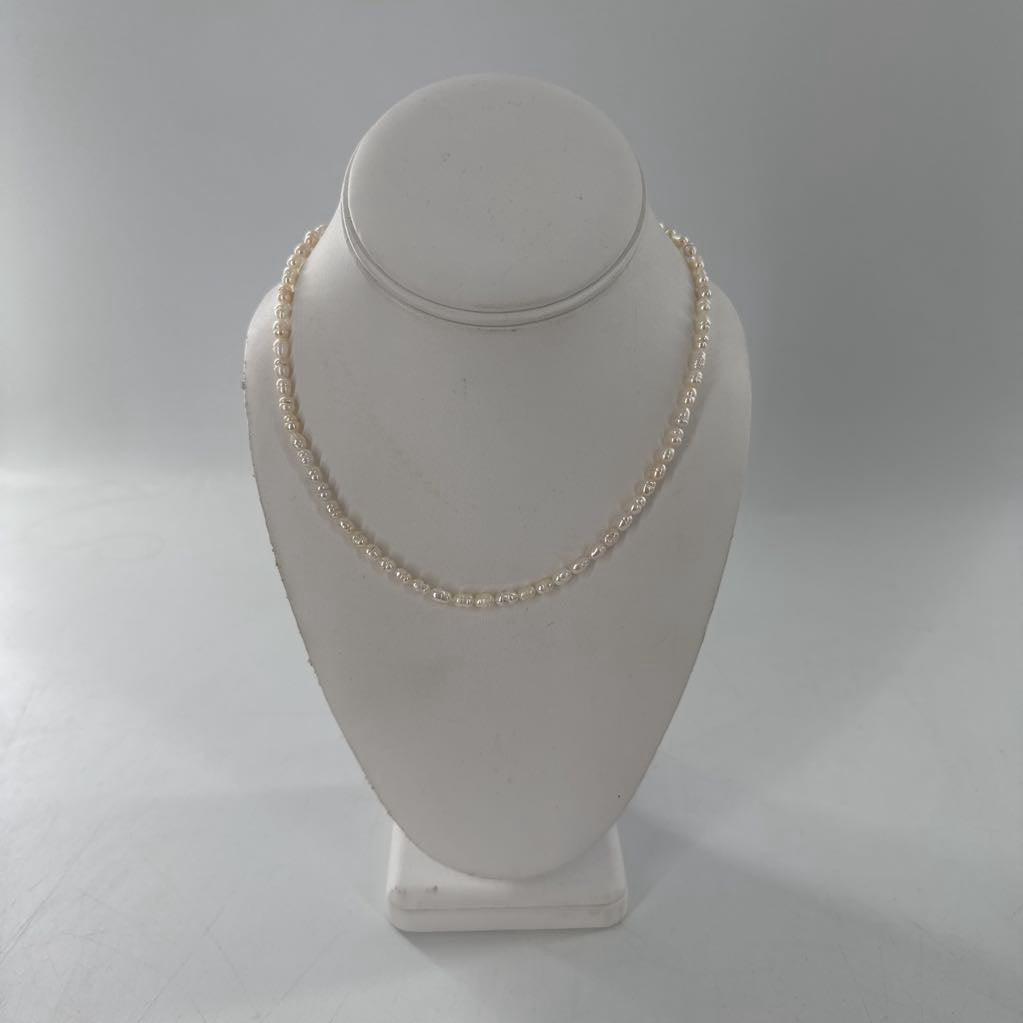 9" pearl necklace