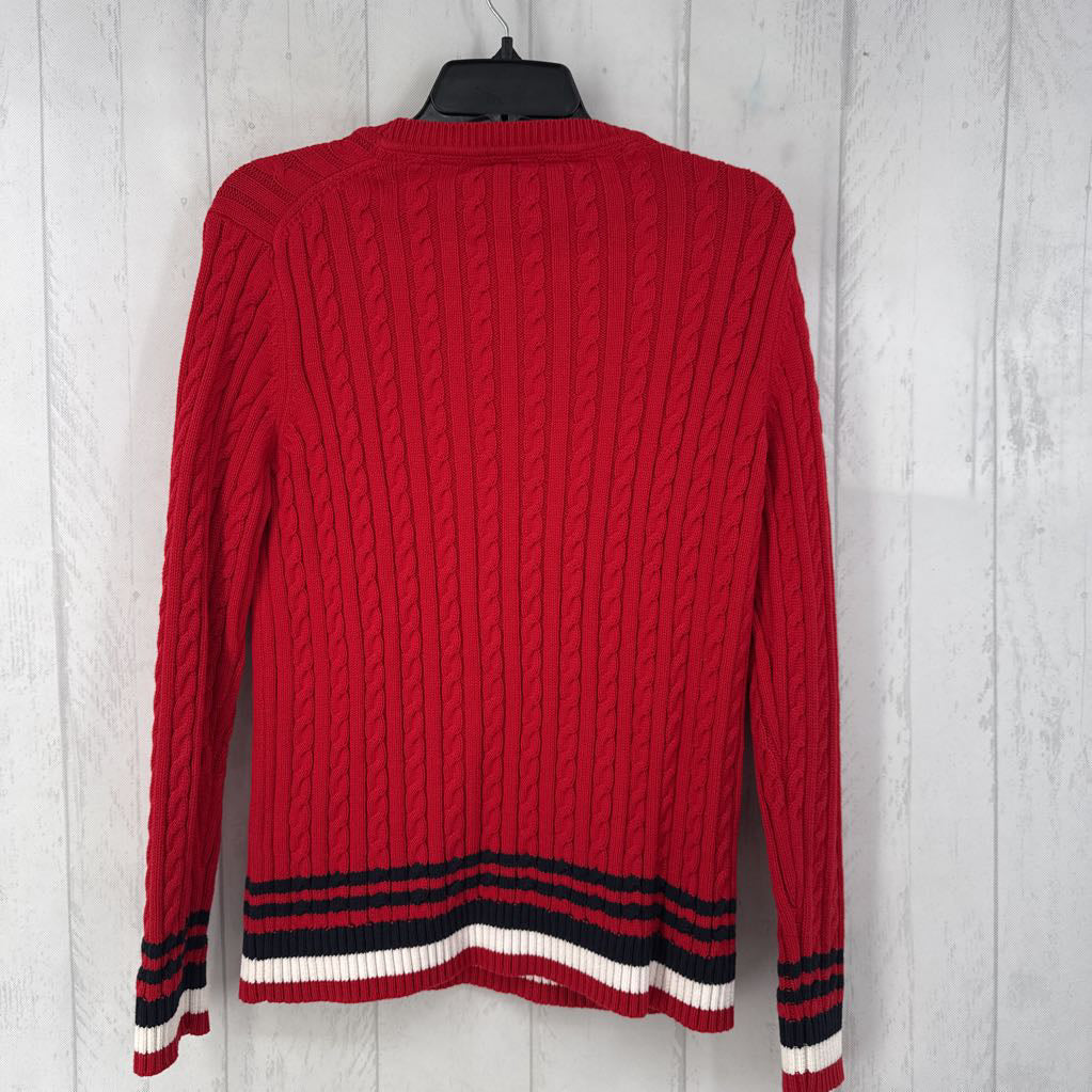 L cable knit sweater
