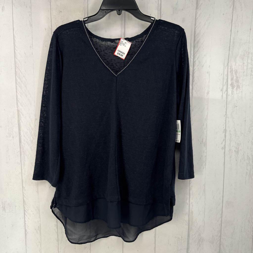 R58 L 3/4 slv studded v-neck top