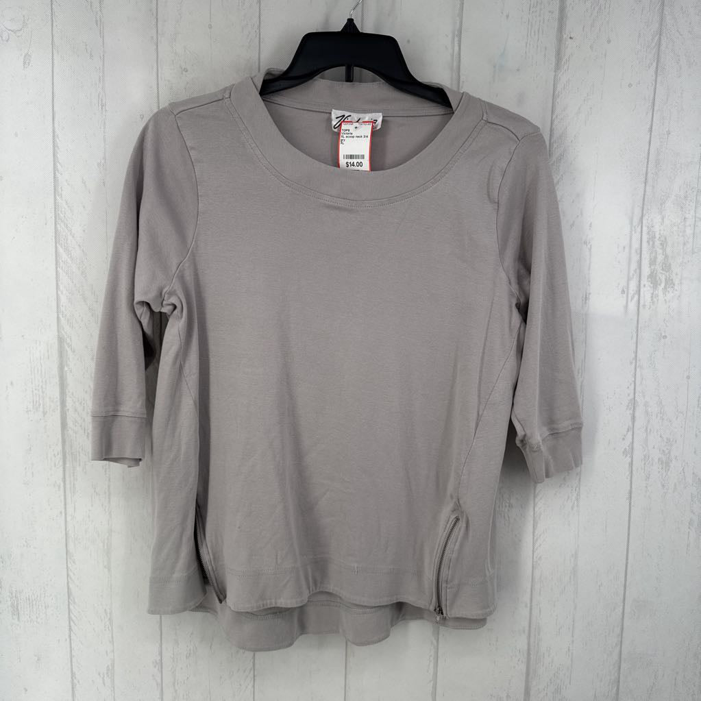 XL scoop neck 3/4 slv tee