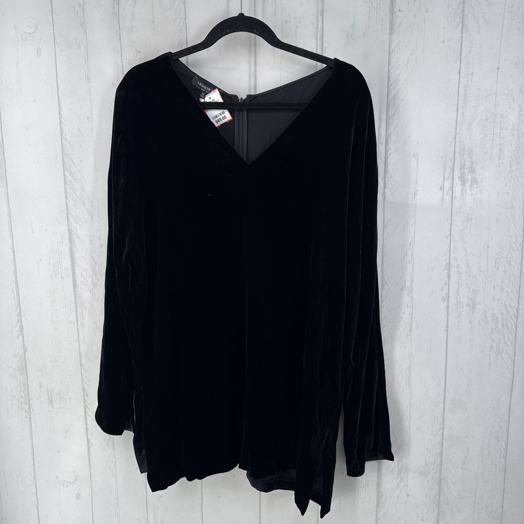 R448 XL velour v-neck l/s top