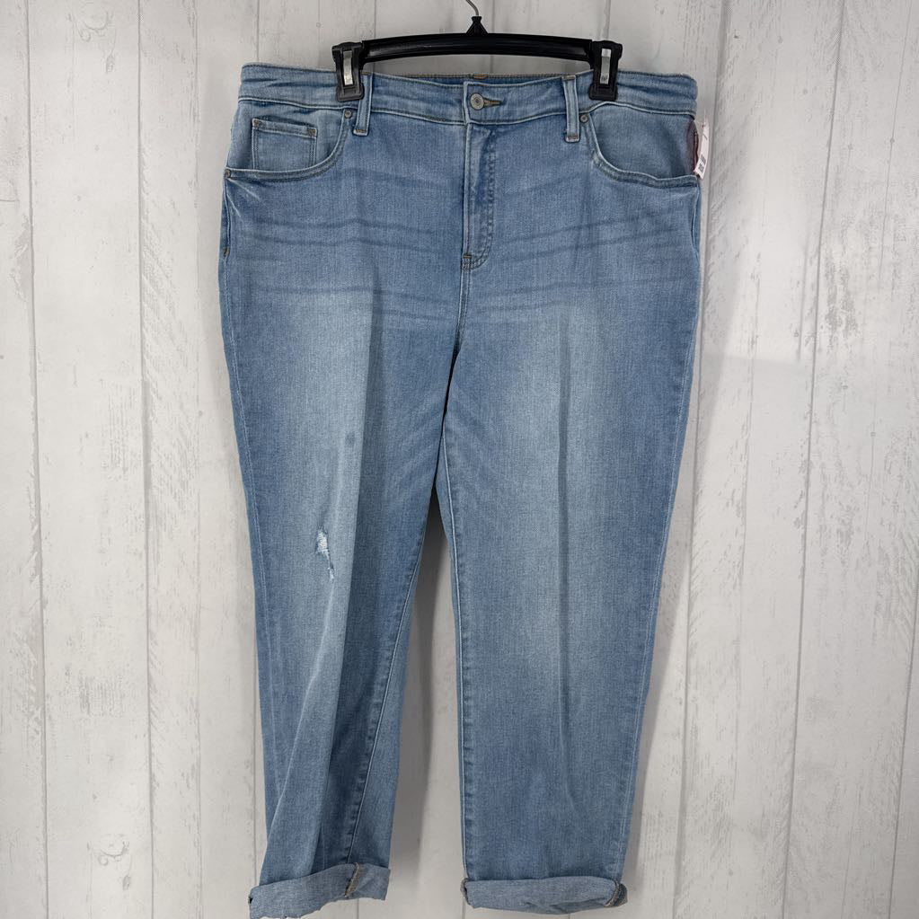 16 slim leg crop jean