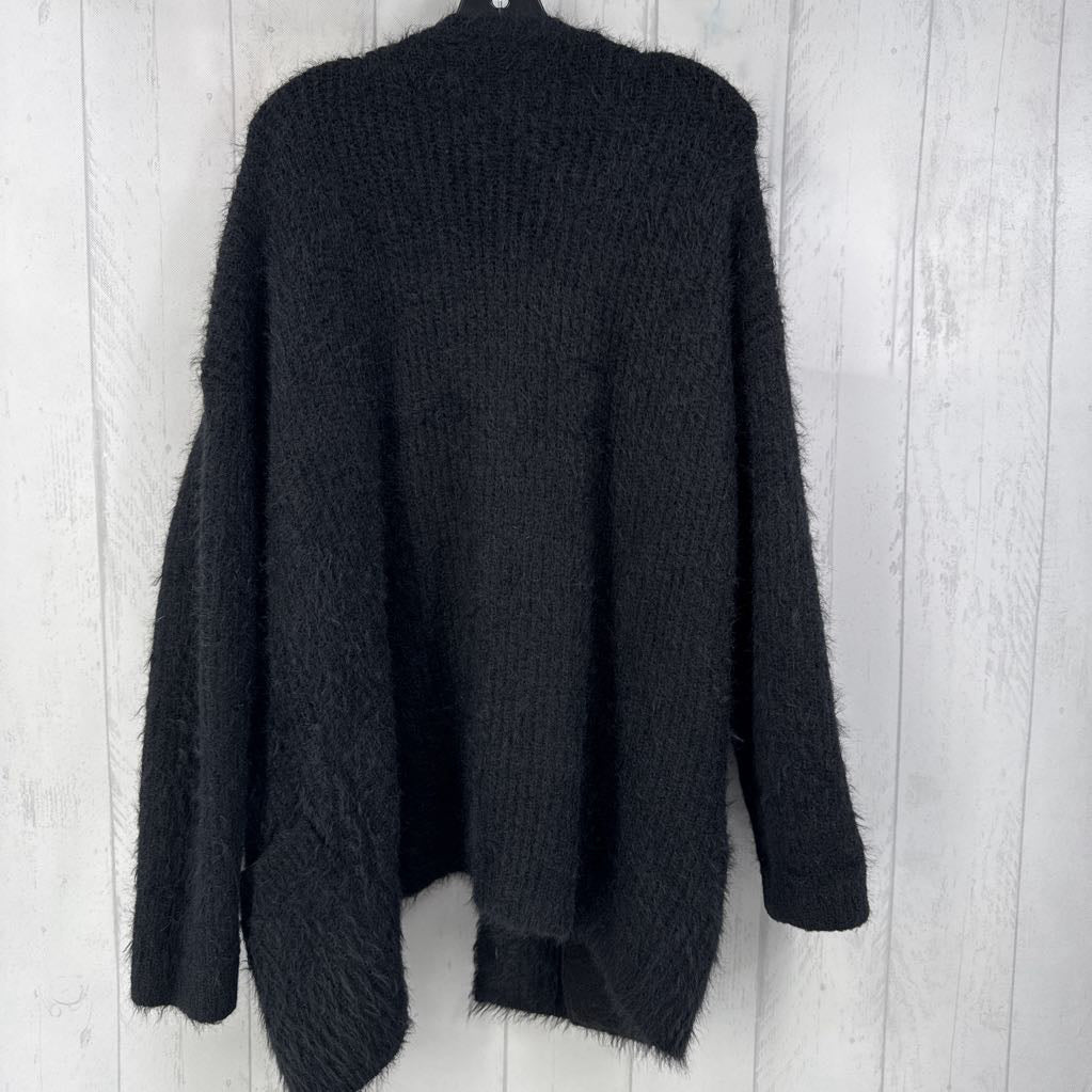 L eyelash button front cardi