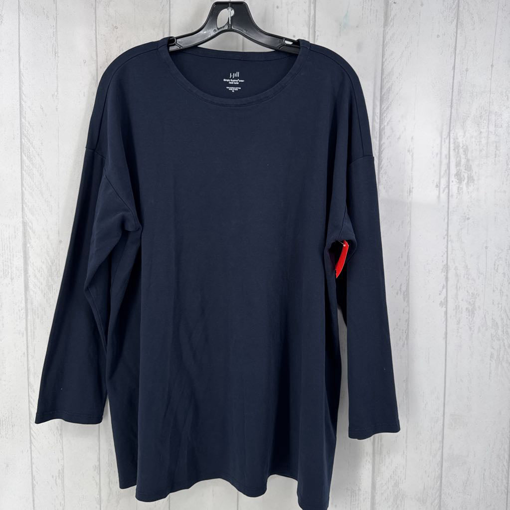 XL scoop neck l/s top