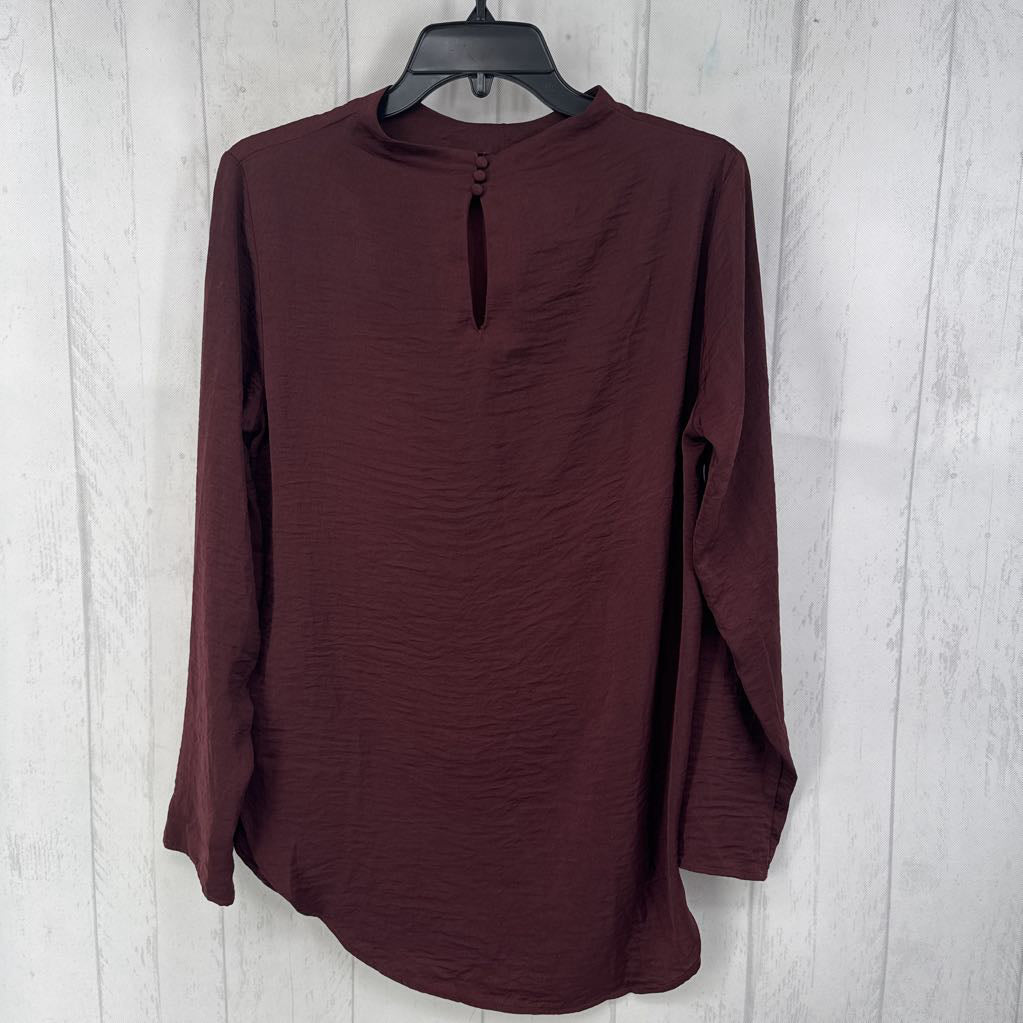 10 silky hi-lo l/s top