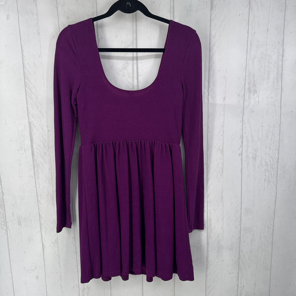 M scoop neck l/s dress