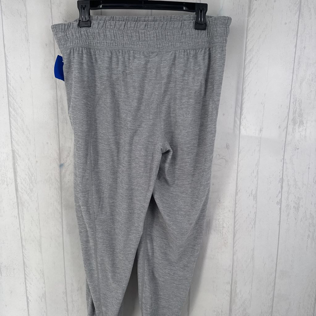 L pull-on joggers