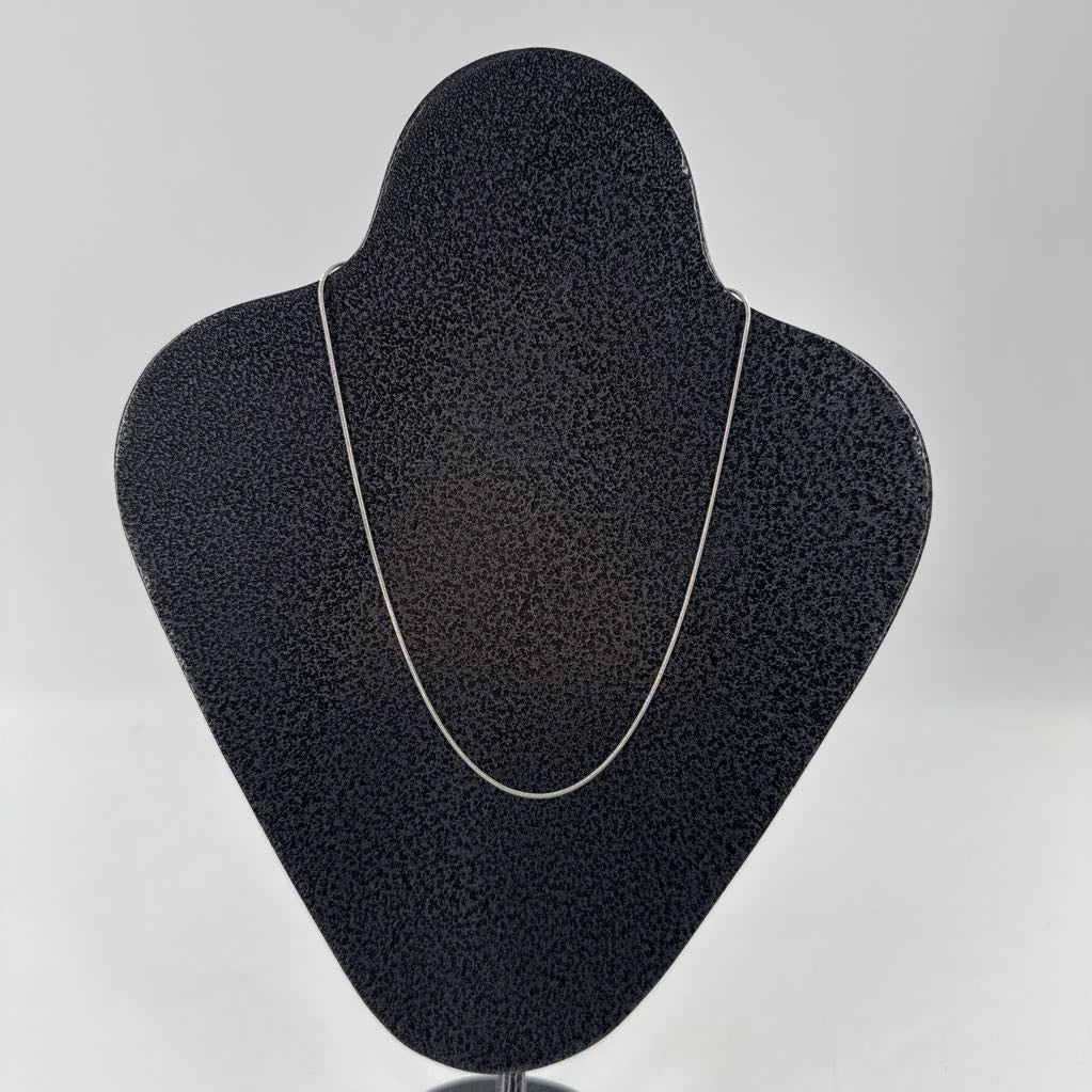 9" silver tone necklace