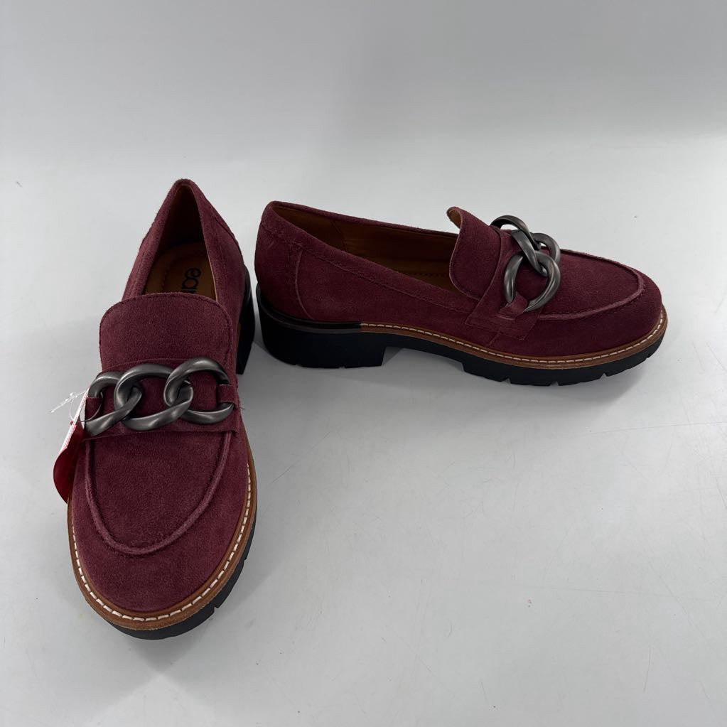 6.5 suede loafer