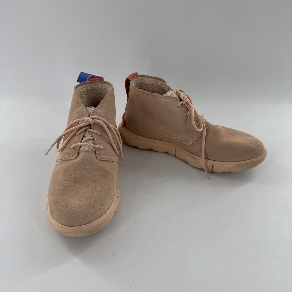 8.5 sherpa lined waterproof boot