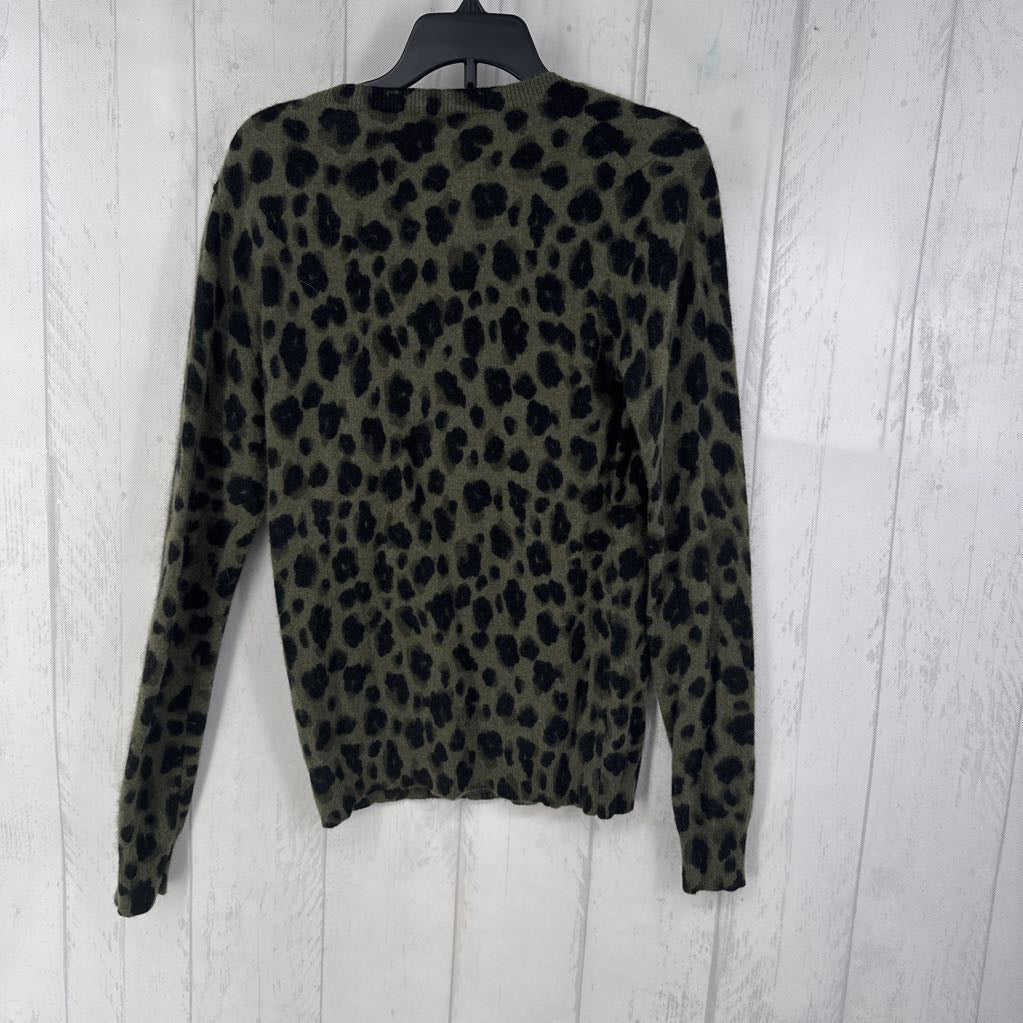 M cashmere v-neck sweater