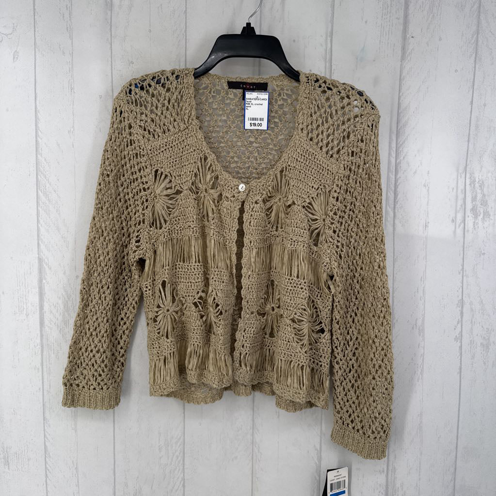 R58 XL crochet cardi