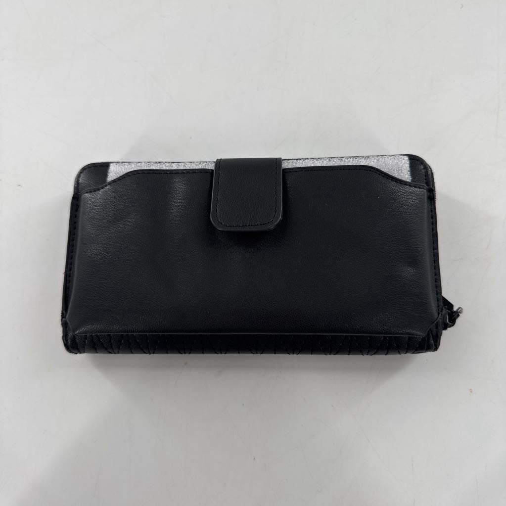 quilted vegan leather wallet/wristlet