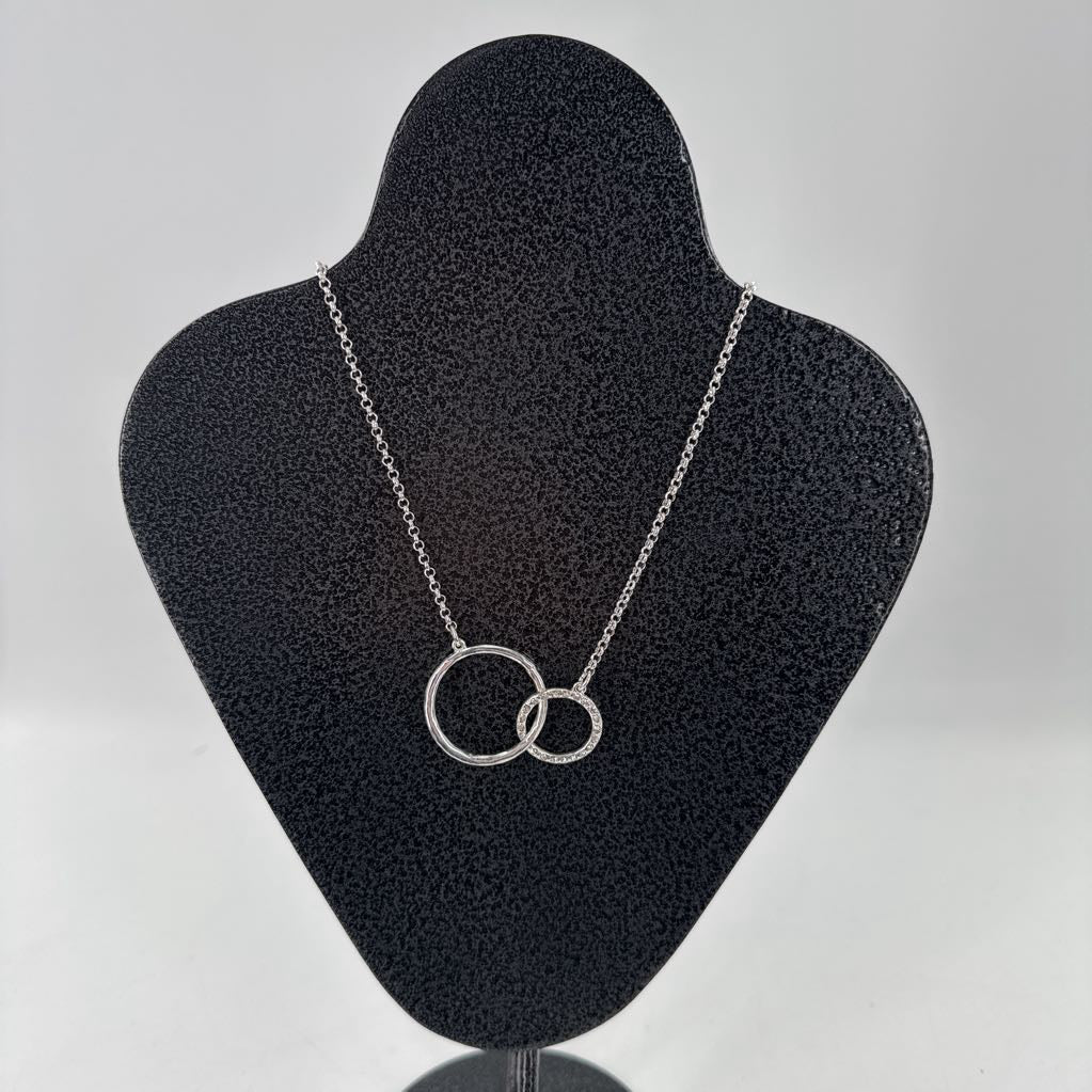 9" silver tone circles necklace