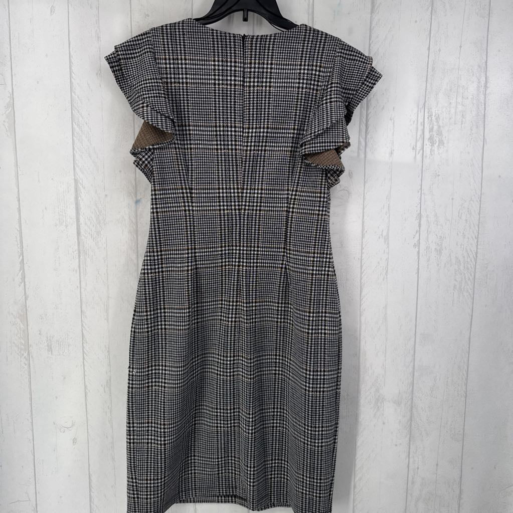 12 plaid ruffled slv dress