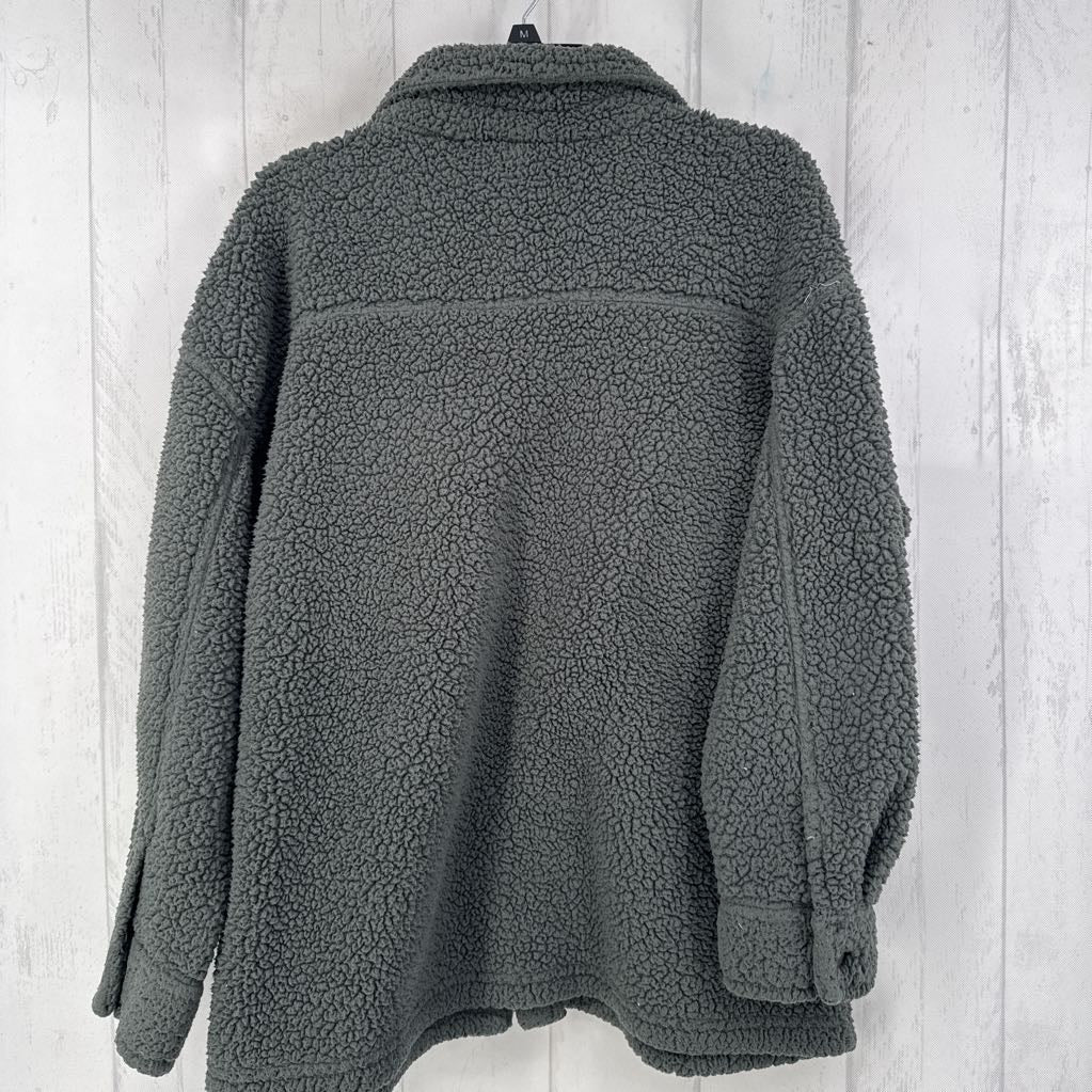 M/L sherpa shacket