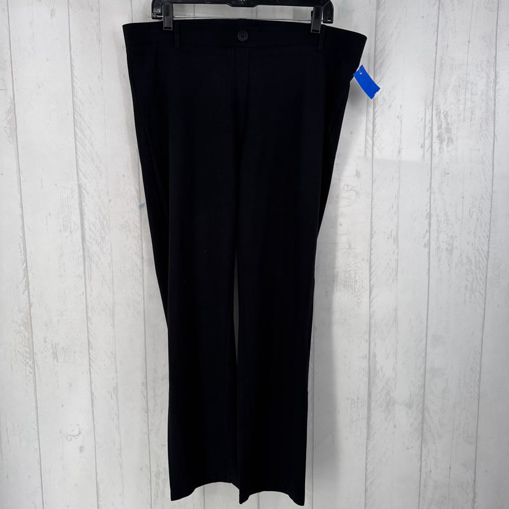 XL pull-on bootcut pant