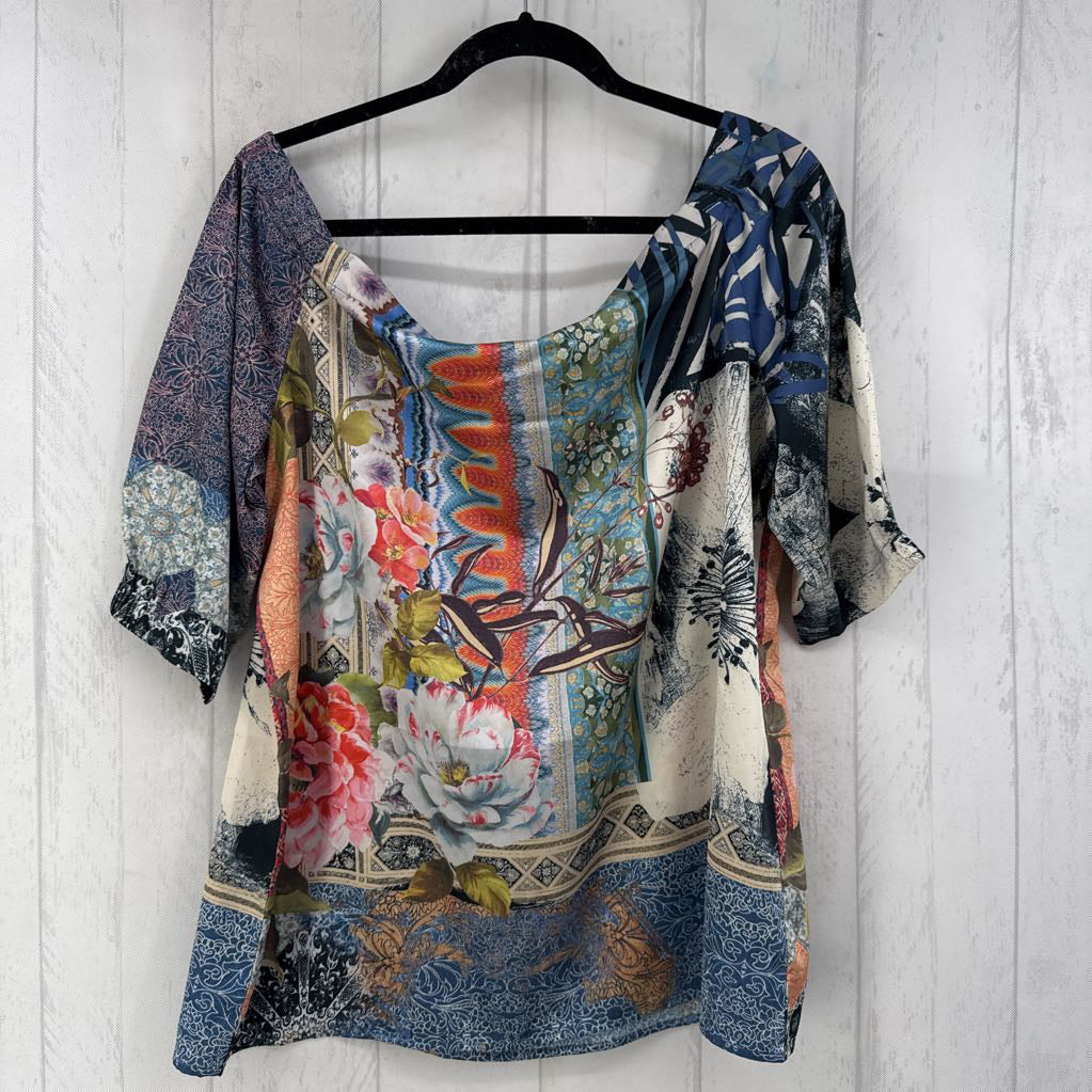 L silky printed s/s top