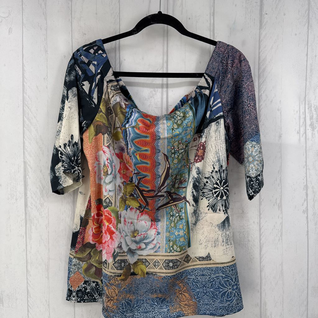 L silky printed s/s top