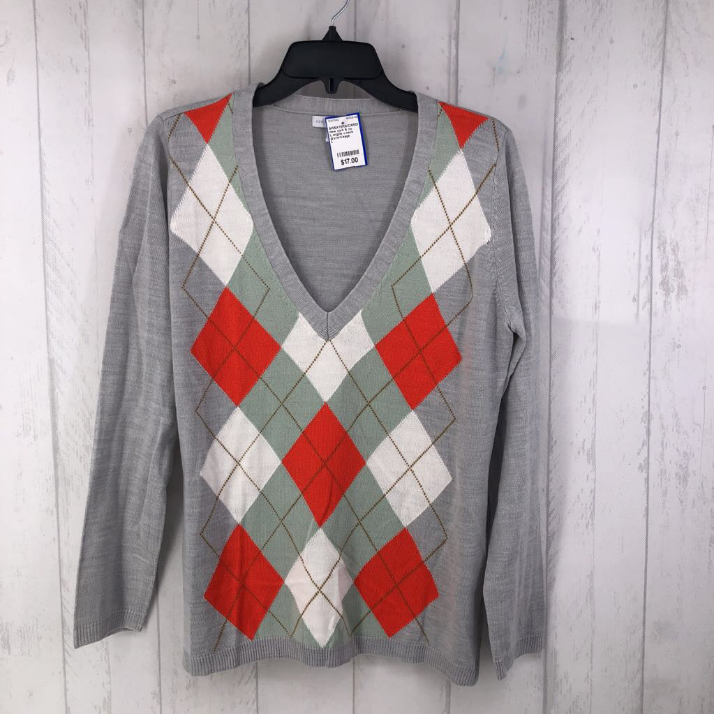L argyle v-neck sweater