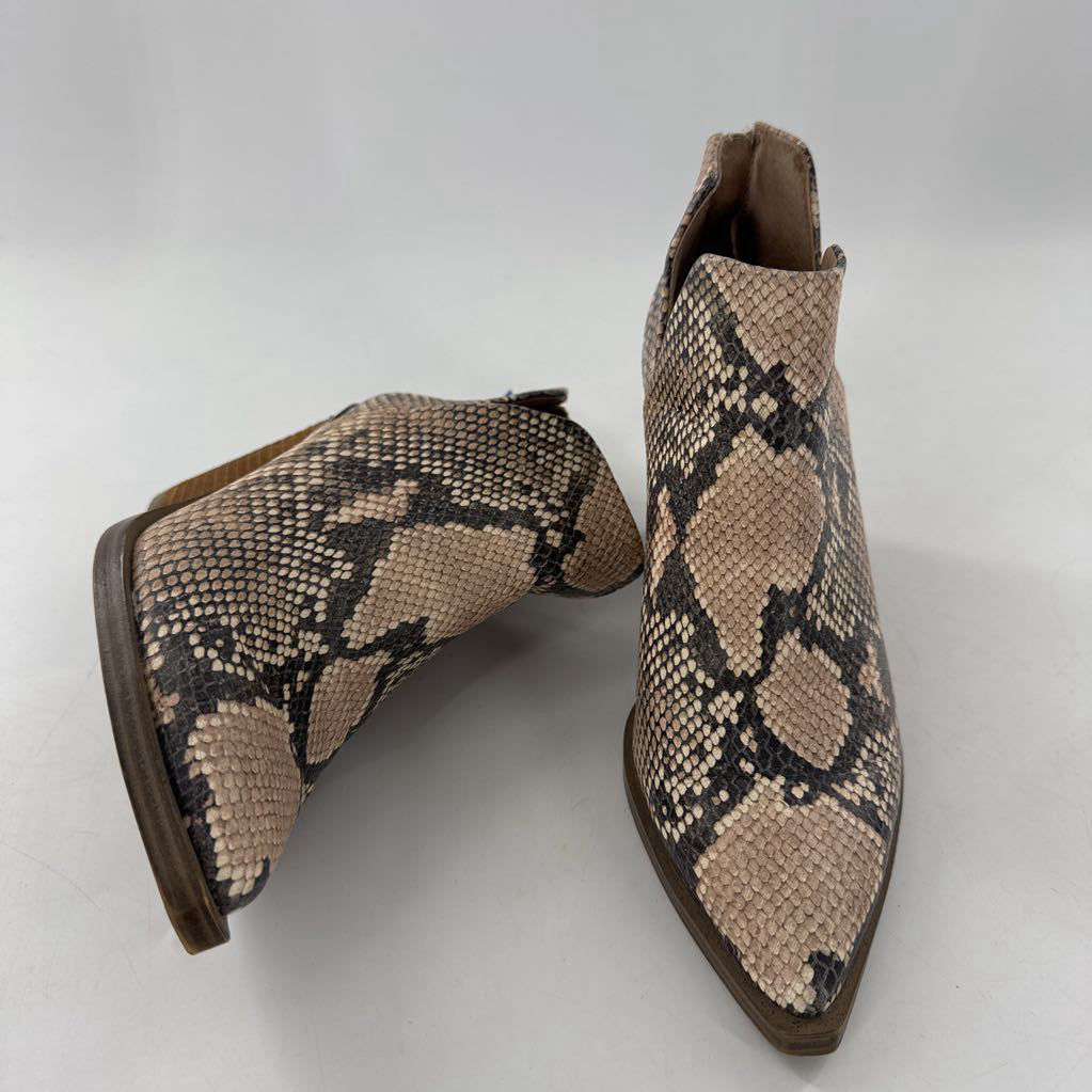 7 snake print ankle boot