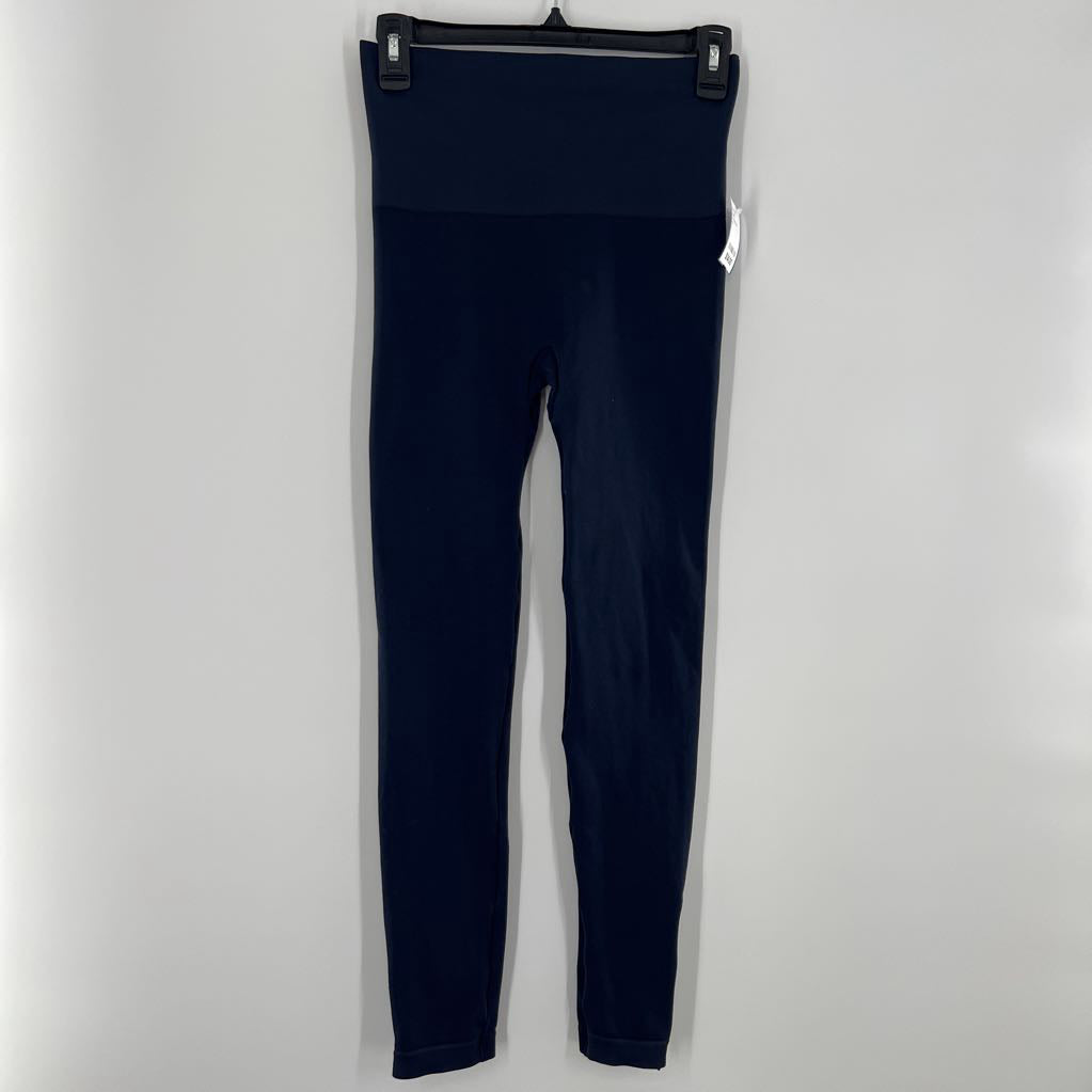 L hi-rise knit leggings