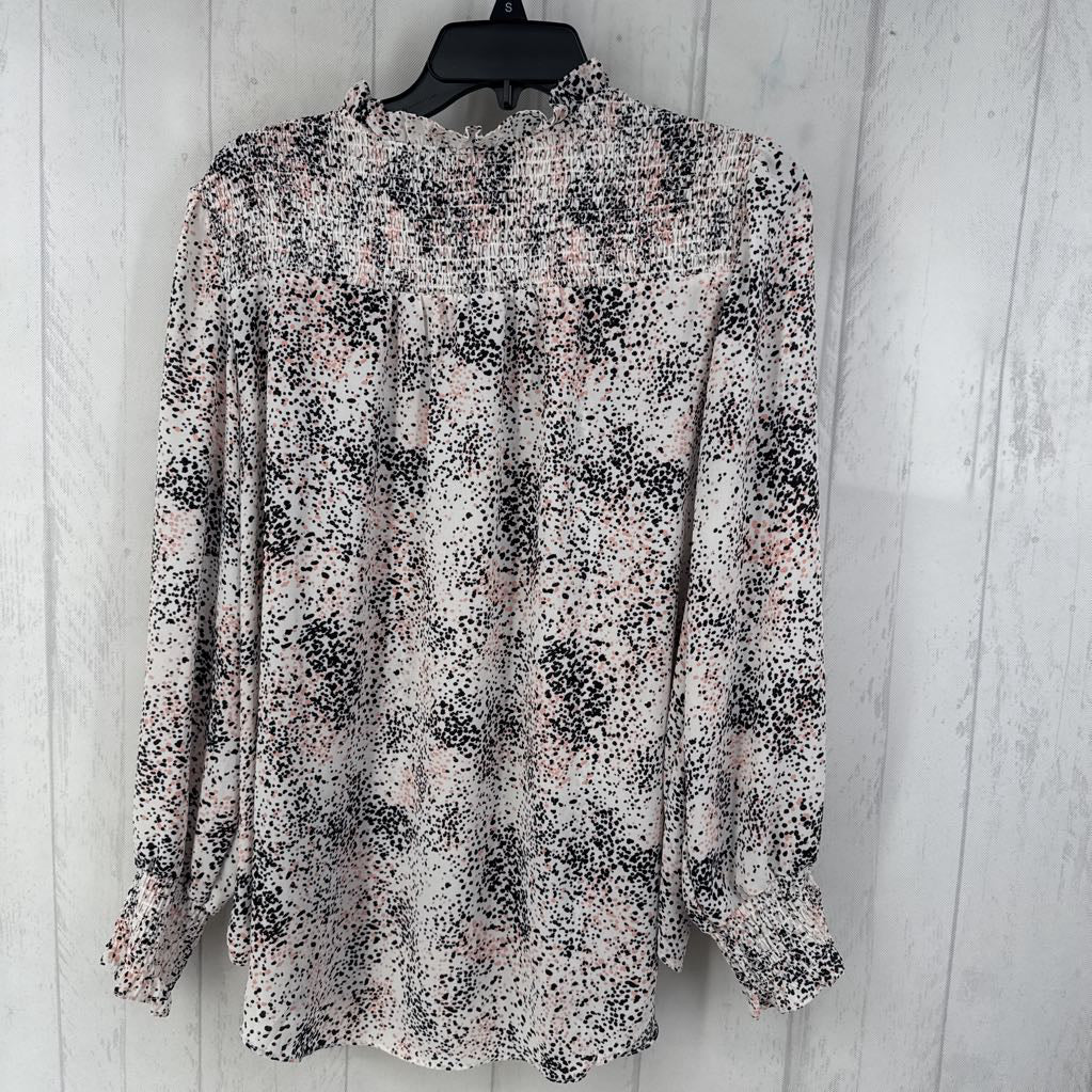 1X print smocked bow front l/s top