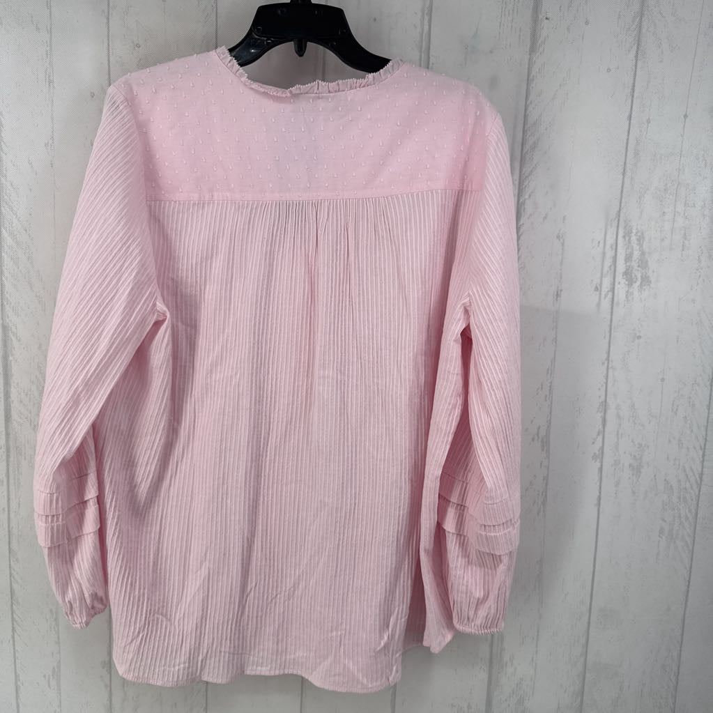 16 v-neck button down l/s top