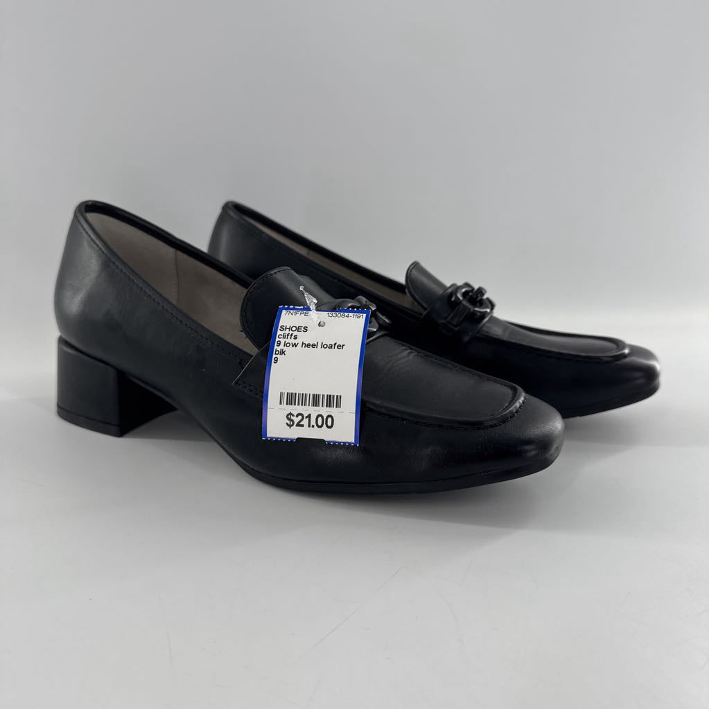 9 low heel loafer