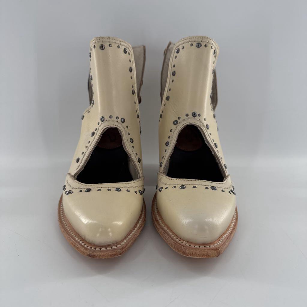 fits like a9 studded leather bootie