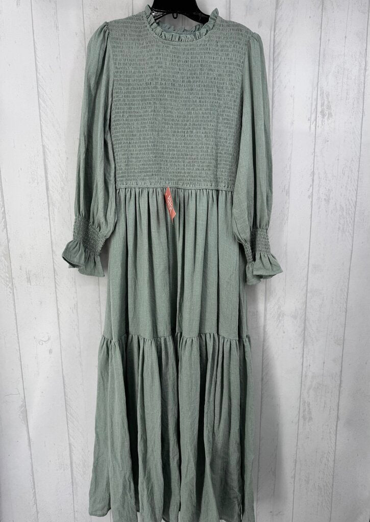 M smocked l/s tiered dress