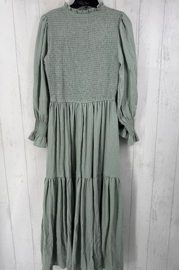 M smocked l/s tiered dress