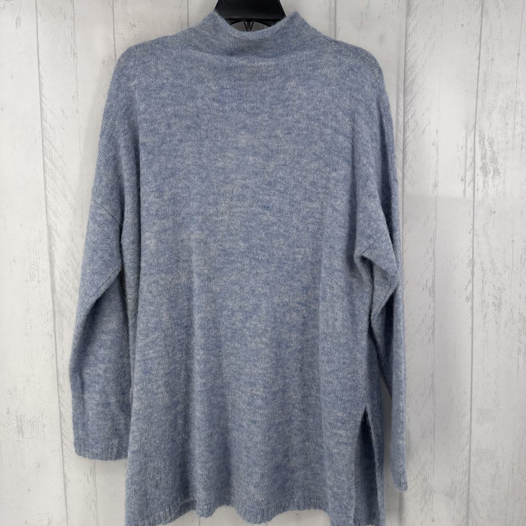 L hooded tunic sweater