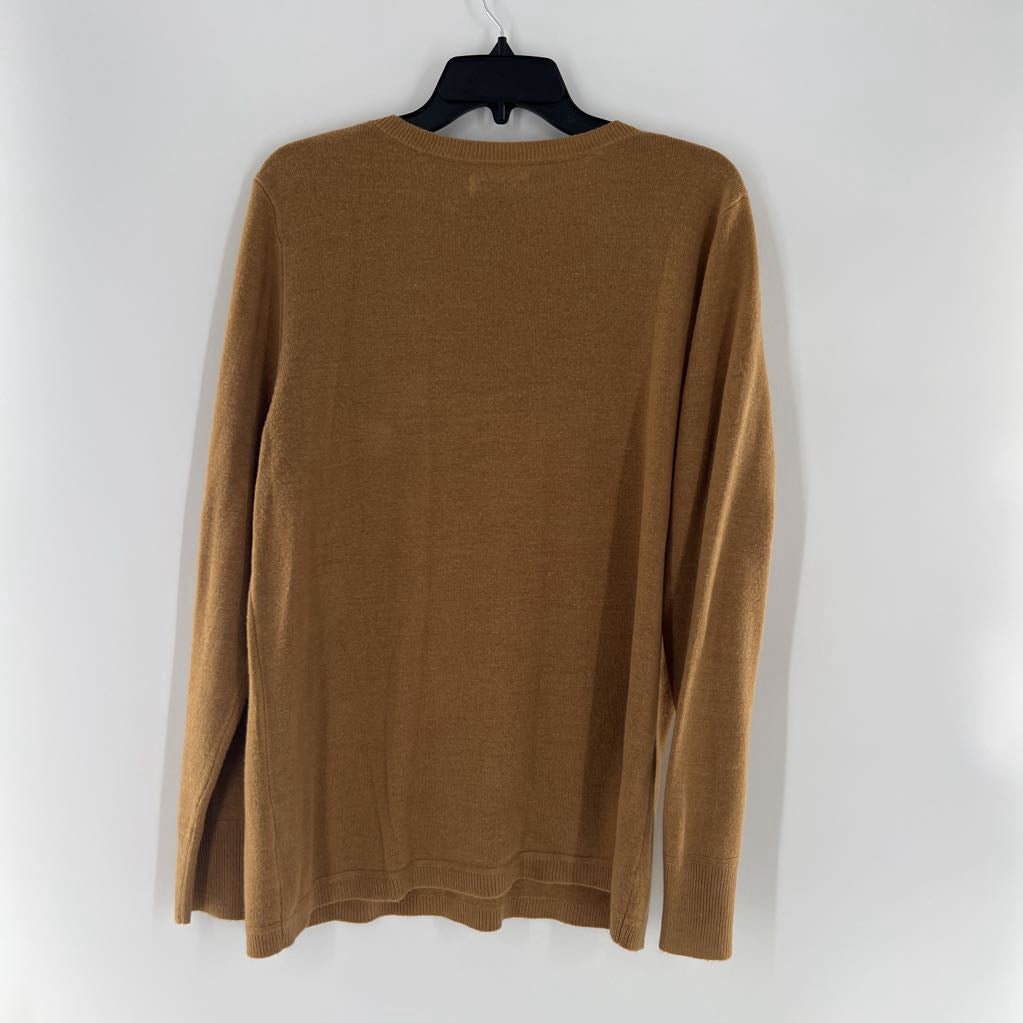 XL v-neck sweater