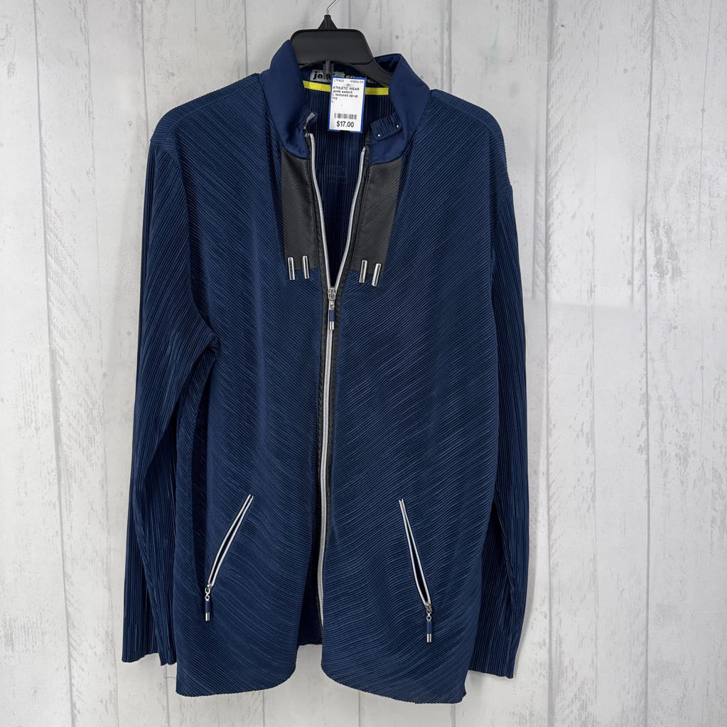 L textured zip-up jacket