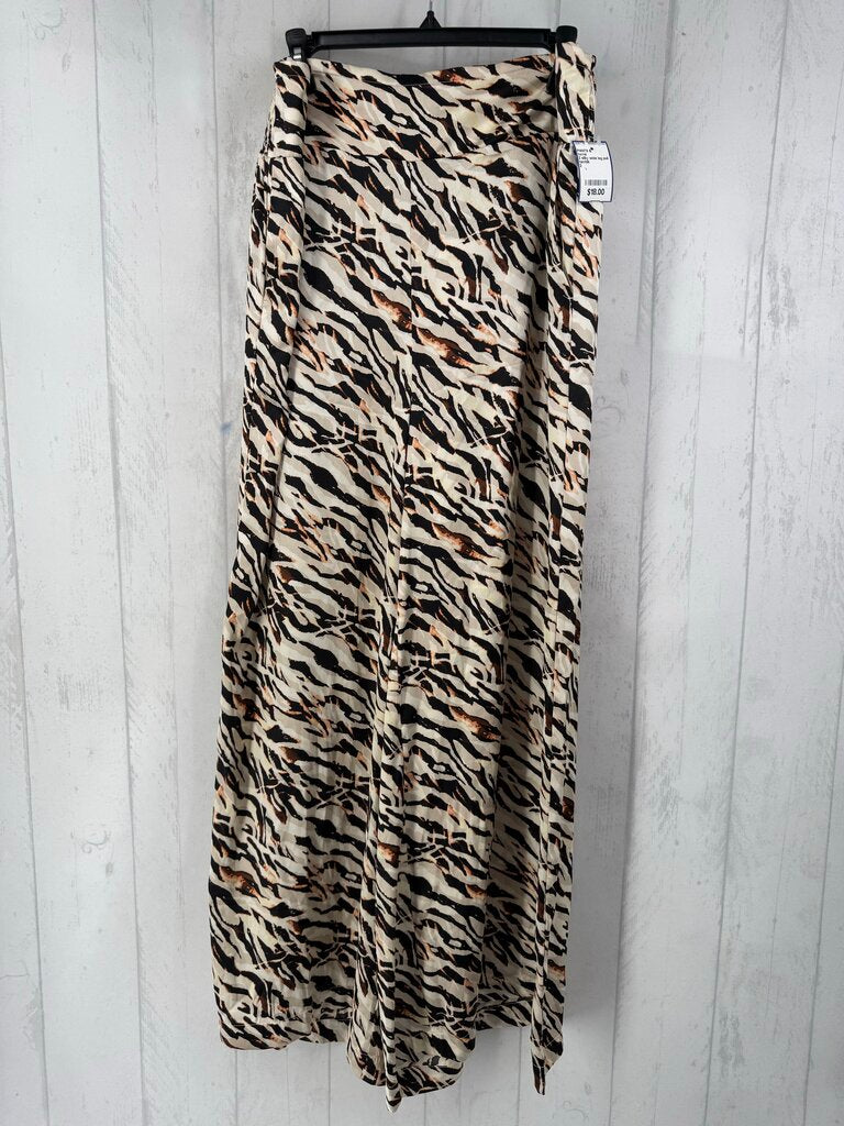 2 silky wide leg pull on pants