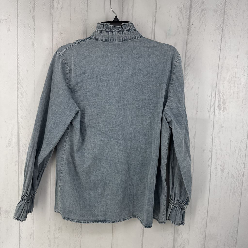 M denim ruffled button down l/s top