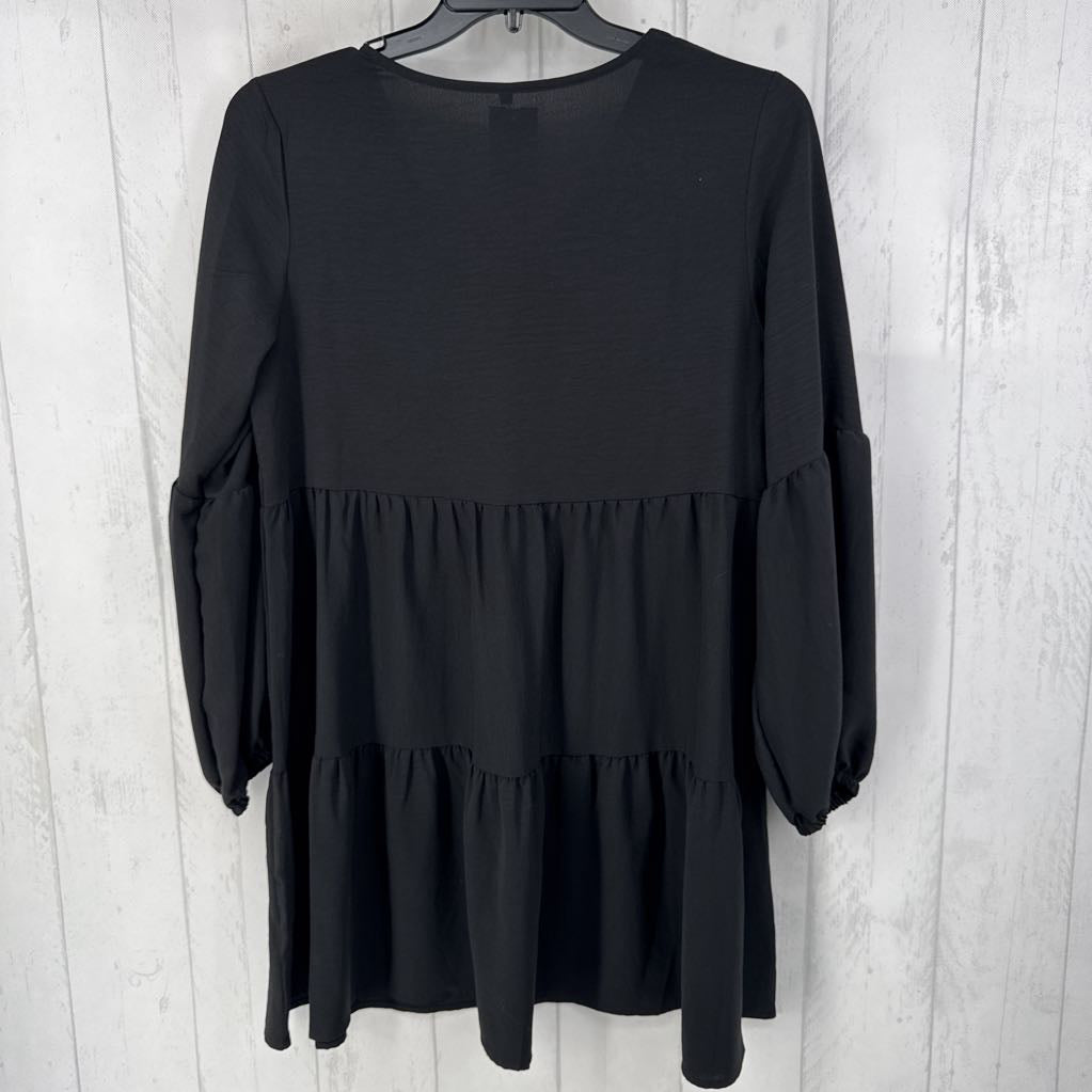 L v-neck tiered l/s dress